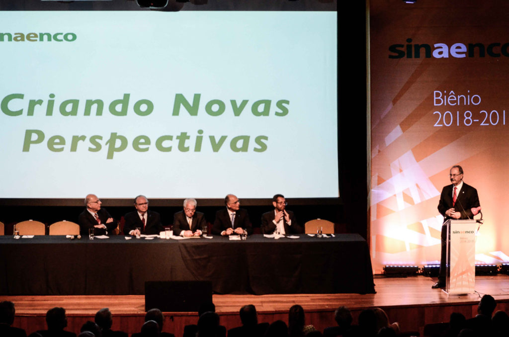 Composição da Mesa 